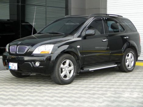 Пороги алюминиевые (Sapphire Silver) для Kia Sorento