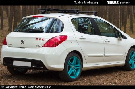 Багажник Thule SquareBar на стальных дугах для Peugeot 308 5-дв хетчбэк (2008-2013)