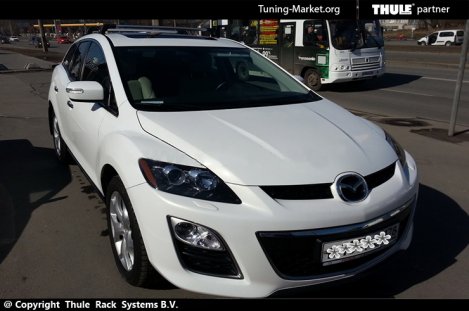 Багажник Thule WingBar Edge на интегрированных дугах для Mazda CX-7
