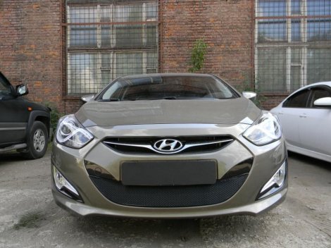 Защитная сетка радиатора ProtectGrille Premium для Hyundai I40 (2012-2015 Черная)