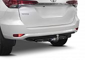 Фиксированный фаркоп Berg F.5715.001 для Toyota Fortuner (2016-н.в.)