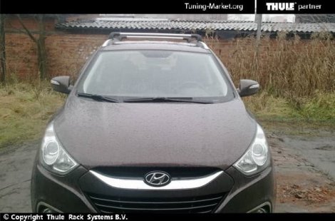Багажник Thule WingBar Edge на интегрированных дугах для Hyundai ix35