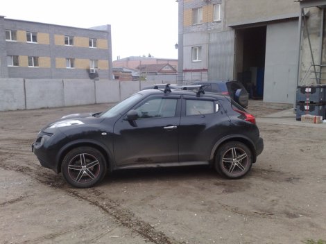 Багажник LUX на аэродинамических дугах для Nissan Juke (2010-2019)