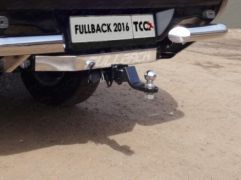 Съемный фаркоп под квадрат 50х50 TCC для Fiat Fullback с надписью