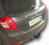 Фиксированный фаркоп Leader Plus K110-A для KIA Ceed хэтчбек (2006-2012)
