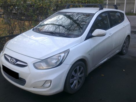 Багажник LUX на прямоугольных дугах для  Hyundai Solaris 5-дв хетчбэк (2011-2015)