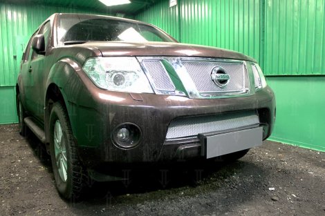 Защитная сетка радиатора ProtectGrille Premium нижняя для Nissan Pathfinder (2011-2014 Хром)
