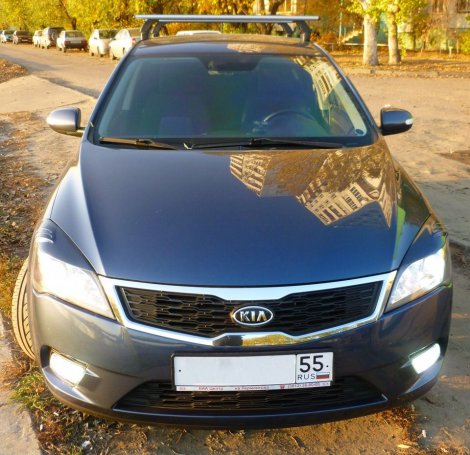 Багажник LUX на аэродинамических дугах для Kia Ceed 5-дв хетчбэк (2006-2012)