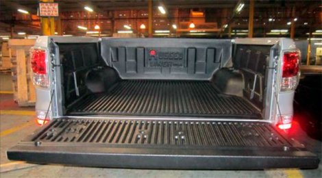 Вставка (вкладыш) в кузов Ruggedliner, на борт для Ford Ranger Double Cab (Длина грузовой платформы 5ft (~152,4см))