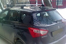 Багажник Thule WingBar Edge на Suzuki SX4