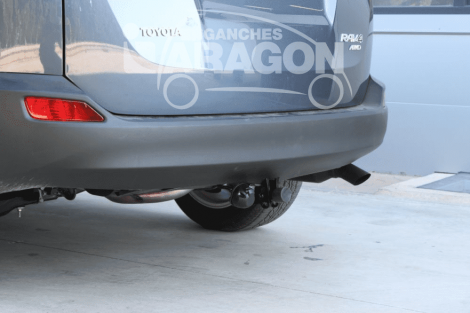 Съёмный фаркоп Aragon для Toyota RAV 4 (2013-2018)