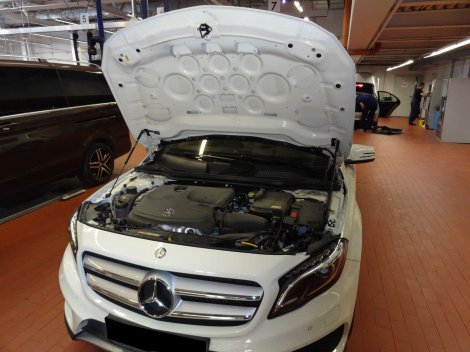 Газовые упоры (амортизаторы) капота A-ENGINEERING для Mercedes-Benz GLA