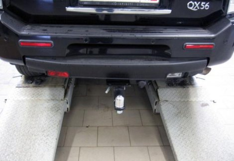 Съемный фаркоп Baltex для Infiniti QX56 (2007-2010)