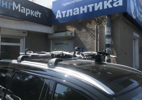 Багажник Thule WingBar Edge на интегрированных дугах для Mitsubishi Pajero Sport