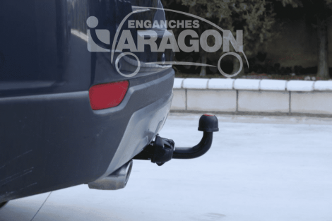 Фиксированный фаркоп Aragon для Chevrolet Captiva