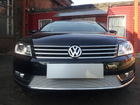 Защитная сетка радиатора ProtectGrille Premium для Volkswagen Passat B7 (2010-2015 Хром)