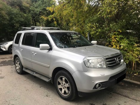 Багажник Thule WingBar Evo на аэродинамических дугах для Honda Pilot (2009-2015)