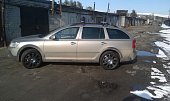Багажник LUX Классик на аэродинамических дугах для Skoda Octavia II универсал (2004-2013)