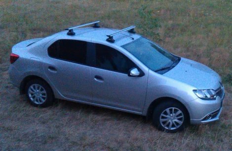 Багажник Thule WingBar на аэродинамических дугах для Renault Logan