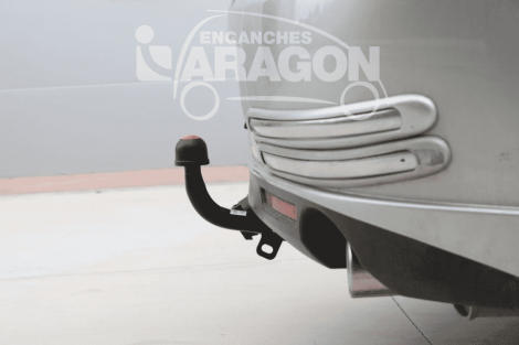 Фиксированный фаркоп Aragon для Mazda 6 седан (2008-2013)