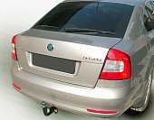 Фиксированный фаркоп Leader Plus S106-A для Skoda Octavia лифтбек (2004-2013)