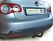 Фиксированный фаркоп Leader Plus V105-A для Volkswagen Jetta (2005-2011)