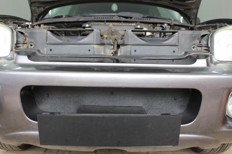 Зимняя защита радиатора ProtectGrille нижняя для Hyundai Santa Fe (2000-2006 Черная)