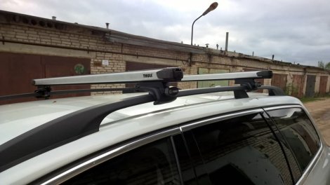 Багажник Thule SlideBar на выдвижных дугах для Volvo XC70