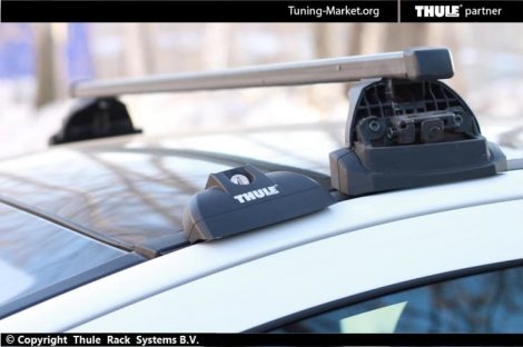 Багажник Thule SquareBar на стальных дугах для Peugeot 308 5-дв хетчбэк (2008-2013)