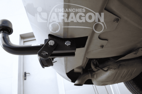 Фиксированный фаркоп Aragon для Ford Mondeo IV универсал (2007-2014)