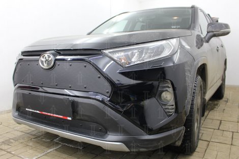 Зимняя защита радиатора ProtectGrille верхняя для Toyota RAV4
