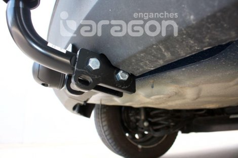 Фиксированный фаркоп Aragon для Ford Fiesta (2008-2017)