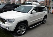 Пороги алюминиевые (Alyans) для Jeep Gr. Cherokee (кроме SRT)