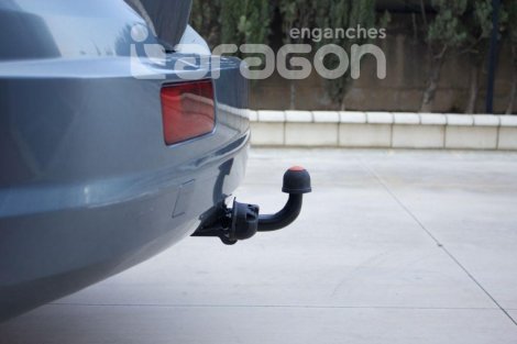 Фиксированный фаркоп Aragon для Dodge Journey