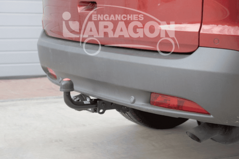 Фиксированный фаркоп Aragon для Honda CR-V (2012-2016)