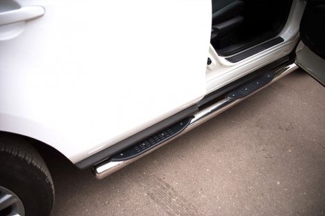 Пороги труба D76 с накладками (вариант 3) "RUSSTAL" для Mazda CX-7