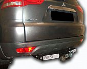 Фиксированный фаркоп Leader Plus M115-F(N) с нержавеющей пластиной для Mitsubishi Pajero Sport (2008-2015)